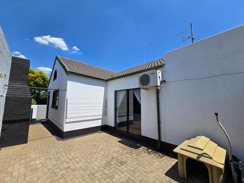 2 Bedroom Property for Sale in Vaalpark Free State